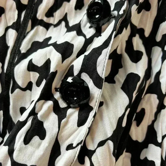 Black & White button down jacket Size M - Picture 4 of 10